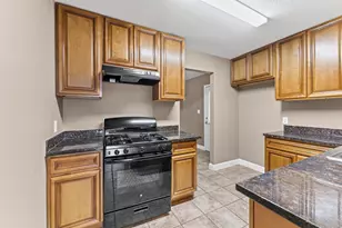 5107 Gren St, Houston, TX 77021 - Photo 9