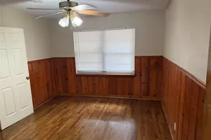 216 Schilling St, Baytown, TX 77520 - Photo 7
