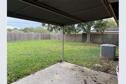 216 Schilling Street, Baytown, TX 77520 - Photo 11