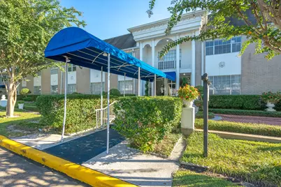 2701 Bellefontaine Street #B1, Houston, TX 77025 - Photo 11