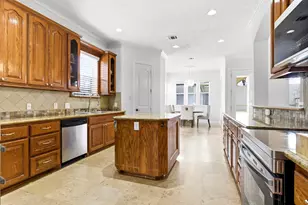 8606 Argentina St, Houston, TX 77040 - Photo 13