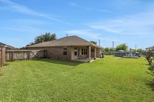 9106 Sunrise Ct, Hitchcock, TX 77563 - Photo 33