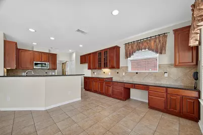 11315 Riverstone Lake Lane, Houston, TX 77089 - Photo 3