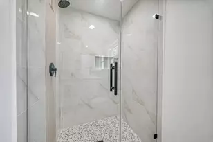 10511 Sagepine Ln, Houston, TX 77089 - Photo 25