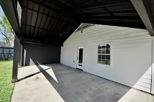 10610 Fleming Dr, Houston, TX 77013 - Photo 35