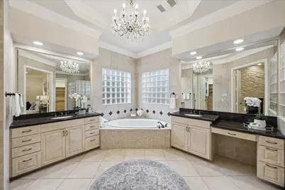 849 Jaquet Drive, Bellaire, TX 77401 - Photo 15