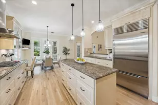 849 Jaquet Dr, Bellaire, TX 77401 - Photo 9