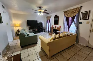 2110 Wilcrest Dr, Houston, TX 77042 - Photo 7