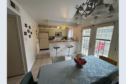2110 Wilcrest Drive #101, Houston, TX 77042 - Photo 5