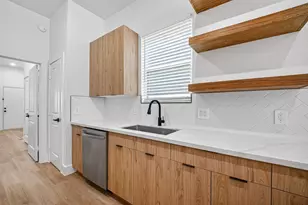 7836 Nashville St Unit A/B St, Houston, TX 77028 - Photo 31