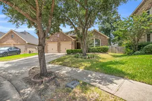 12938 Buchanan Oaks Ln, Houston, TX 77044 - Photo 3