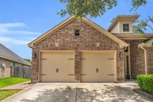 12938 Buchanan Oaks Ln, Houston, TX 77044 - Photo 5