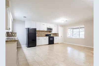2728 Encino Avenue, Bay City, TX 77414 - Photo 5
