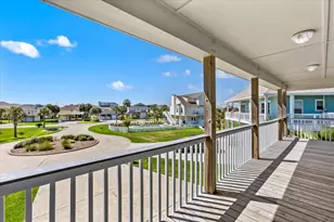 3902 Pirates Beach Ct, Galveston, TX 77554 - Photo 9