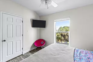 3902 Pirates Beach Ct, Galveston, TX 77554 - Photo 33