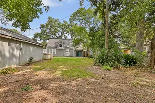 2310 Centennial St, Liberty, TX 77575 - Photo 7