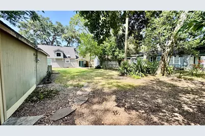 2310 Centennial Street, Liberty, TX 77575 - Photo 41