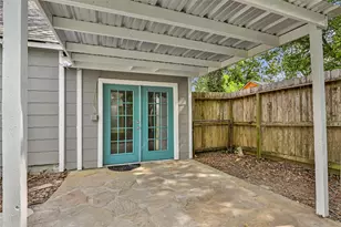 2310 Centennial St, Liberty, TX 77575 - Photo 5