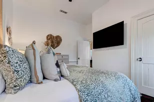 1711 Winnie St, Galveston, TX 77550 - Photo 27