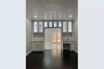 840 Threadneedle Street #220, Houston, TX 77079 - Photo 3