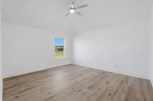 13134 Lake Conroe Bay Rd, Willis, TX 77318 - Photo 23