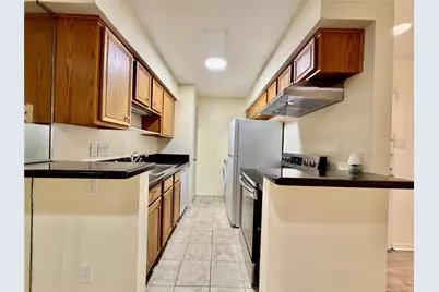 2120 Wilcrest Drive #121, Houston, TX 77042 - Photo 13