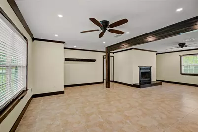 1461 Camellia Street Drive, Sweeny, TX 77480 - Photo 5