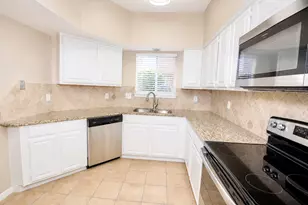 5916 Woodway Place Ct, Houston, TX 77057 - Photo 5