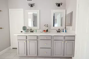 19 Feather Fall Pl, The Woodlands, TX 77381 - Photo 11