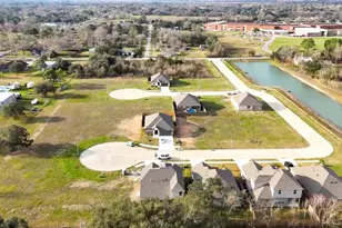 15803 Red Maple Ln, Santa Fe, TX 77517 - Photo 3