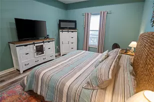 957 S Cove, Crystal Beach, TX 77650 - Photo 21