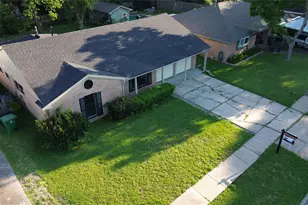 7607 Grape St, Houston, TX 77074 - Photo 27