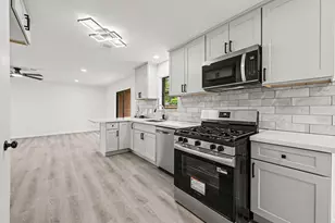 7607 Grape St, Houston, TX 77074 - Photo 9