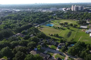7607 Grape St, Houston, TX 77074 - Photo 39