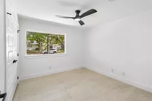 5751 Jason St, Houston, TX 77096 - Photo 19