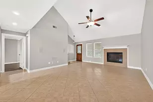 903 Sugarfield Ct, Sugar Land, TX 77498 - Photo 7