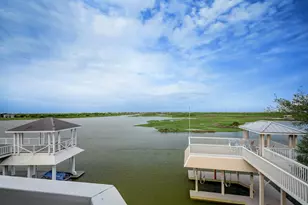 13243 Binnacle Way, Galveston, TX 77554 - Photo 29
