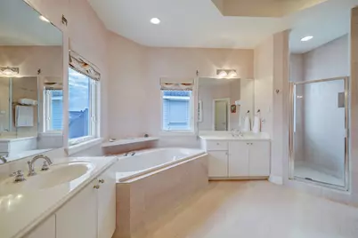 13243 Binnacle Way, Galveston, TX 77554 - Photo 17