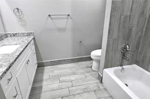 8121 Claiborne St, Houston, TX 77078 - Photo 17