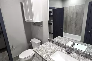 8121 Claiborne St, Houston, TX 77078 - Photo 15