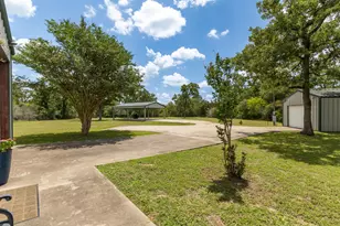 1072 Papenberg Ln, Columbus, TX 78934 - Photo 25