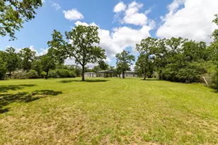 1072 Papenberg Ln, Columbus, TX 78934 - Photo 39