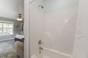 1072 Papenberg Ln, Columbus, TX 78934 - Photo 33