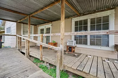 1012 Clear Lake Road, Highlands, TX 77562 - Photo 3