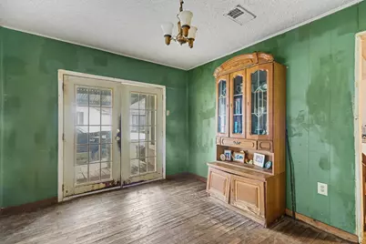 1012 Clear Lake Road, Highlands, TX 77562 - Photo 5