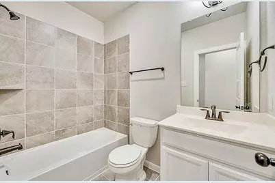 4947 Hitchings Court, Manvel, TX 77583 - Photo 15