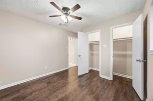 7818 Kellwood Dr, Houston, TX 77040 - Photo 23