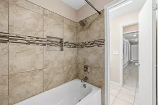 7818 Kellwood Dr, Houston, TX 77040 - Photo 21