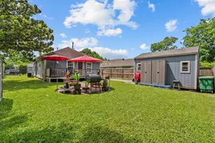 1906 Chew St, Houston, TX 77020 - Photo 29