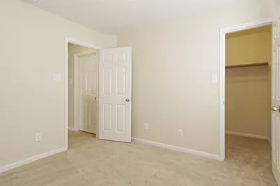 12707 Claradeen Court, Houston, TX 77047 - Photo 13